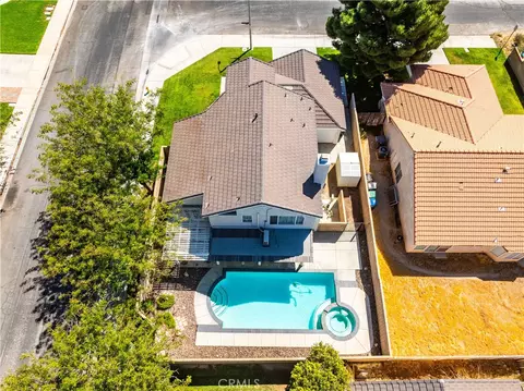 View/Area - 44509 21st E, Lancaster, CA 93535 photo 2 of 6