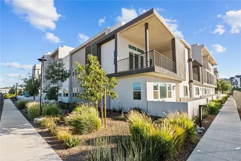 Exterior - 26849 Snowmass Loop, Valencia, CA 91381 photo 1 of 2