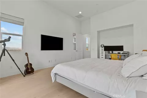 Bedroom - 26849 Snowmass Loop, Valencia, CA 91381 photo 2 of 5