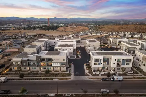 View/Area - 26849 Snowmass Loop, Valencia, CA 91381 photo 4 of 6