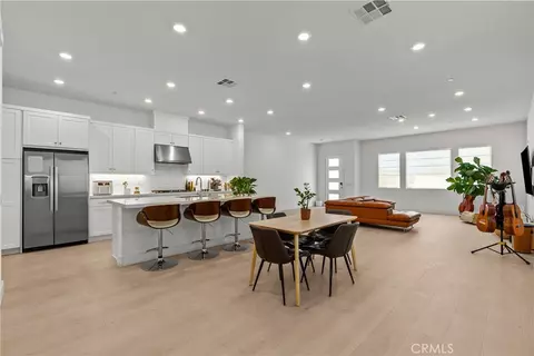 Entry Way - 26849 Snowmass Loop, Valencia, CA 91381 photo 1 of 4