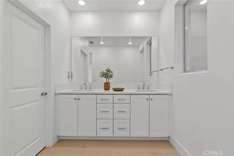 Entry Way - 26849 Snowmass Loop, Valencia, CA 91381 photo 4 of 4