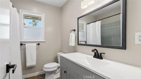 Bath - 4130 Angela, Simi Valley, CA 93063 photo 2 of 3
