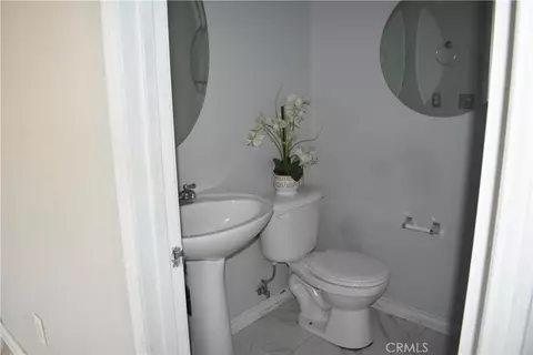 Bath - 43033 Carpenter, Lancaster, CA 93535 photo 1 of 5