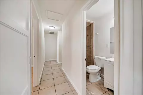 Entry Way - 45351 Kingtree, Lancaster, CA 93534 photo 3 of 4