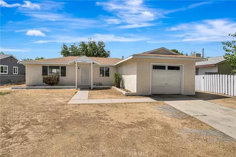 Exterior - 45351 Kingtree, Lancaster, CA 93534 photo 5 of 7