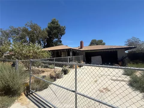 41034 Fieldspring, Lancaster, CA 93535 photo 3