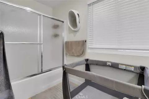 Bath - 5665 Tumbleweed Way, Oceanside, CA 92057 photo 3 of 4