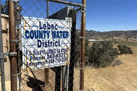 1588 Ridge Route Dr, Lebec, CA 93243 photo 3