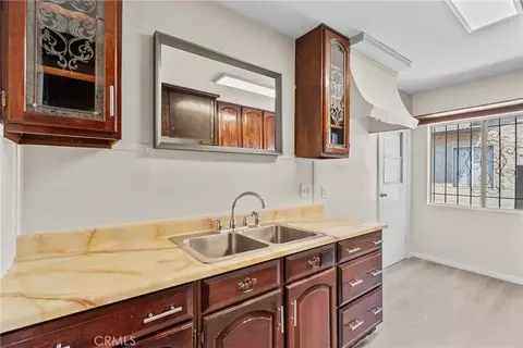 Kitchen - 14609 S Cahita Ave, Compton, CA 90220 photo 2 of 2
