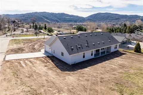 Other - 24401 Oaktree Ct, Tehachapi, CA 93561 photo 11 of 12
