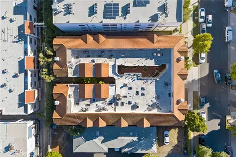 View/Area - 7236 Amigo, Reseda, CA 91335 photo 5 of 5