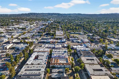 View/Area - 7236 Amigo, Reseda, CA 91335 photo 4 of 5