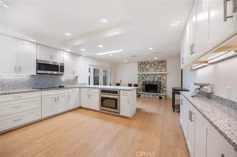 Kitchen - 9144 Northside, Leona Valley, CA 93551 photo 4 of 5