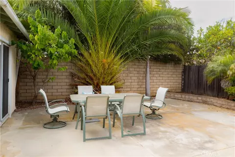 Exterior - 1451 Offshore St, Oxnard, CA 93035 photo 2 of 4
