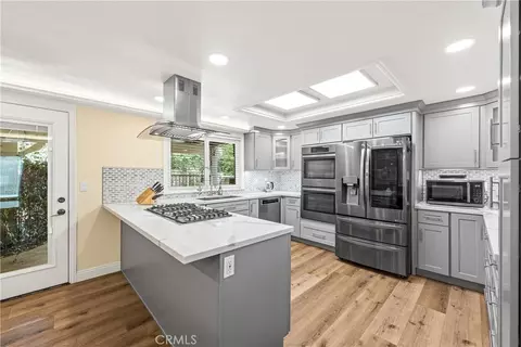 Kitchen - 41437 Myrtle, Palmdale, CA 93551 photo 1 of 3