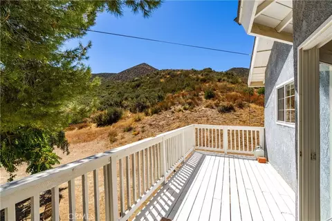 Exterior - 28625 Bootlegger Canyon Rd, Acton, CA 93510 photo 9 of 11