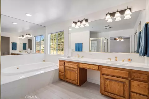 Bath - 28625 Bootlegger Canyon Rd, Acton, CA 93510 photo 2 of 5
