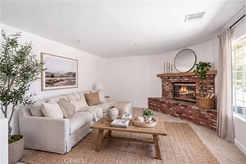 Living - 28625 Bootlegger Canyon Rd, Acton, CA 93510 photo 1 of 8