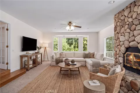 Living - 28625 Bootlegger Canyon Rd, Acton, CA 93510 photo 6 of 8