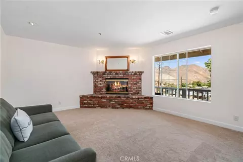 Living - 28625 Bootlegger Canyon Rd, Acton, CA 93510 photo 3 of 8