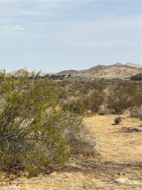 0 Cor Palmdale Blvd 172, Palmdale, CA 93591 photo 2