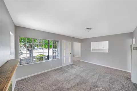 Living - 44258 Foxton, Lancaster, CA 93535 photo 4 of 5