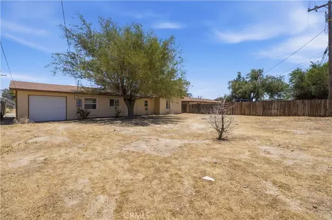 Exterior - 15917 Lee St, Mojave, CA 93501 photo 5 of 5