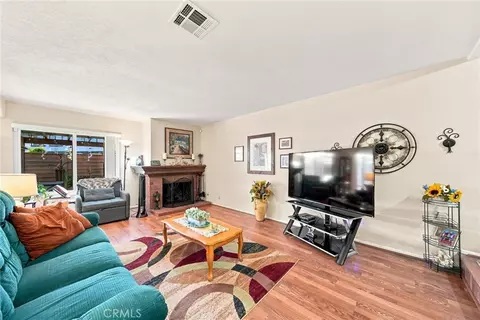 20109 Brenda Ct, Lakewood, CA 90715
