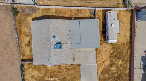1047 E Lingard St, Lancaster, CA 93535 photo 7