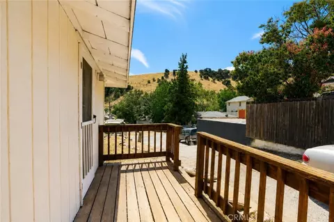 Exterior - 425 North, Lebec, CA 93243 photo 12 of 13