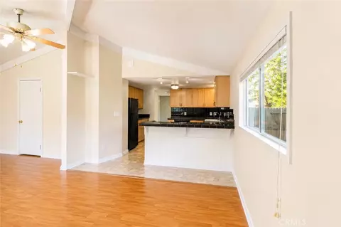 Living - 425 North, Lebec, CA 93243 photo 5 of 8