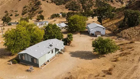 3227 Taylor, Lebec, CA 93243 photo 2