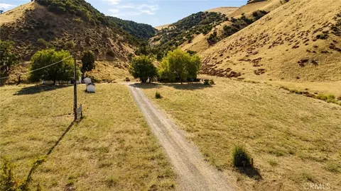 3227 Taylor, Lebec, CA 93243 photo 9