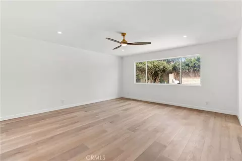 Living - 3070 Springfield, Simi Valley, CA 93063 photo 11 of 11