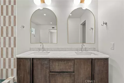 Bath - 3070 Springfield, Simi Valley, CA 93063 photo 3 of 6