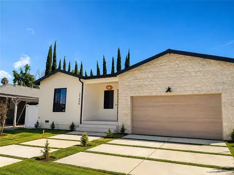 17326 Bullock, Encino, CA 91316