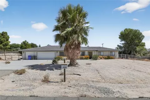 Exterior - 18539 Symeron Rd, Apple Valley, CA 92307 photo 2 of 3