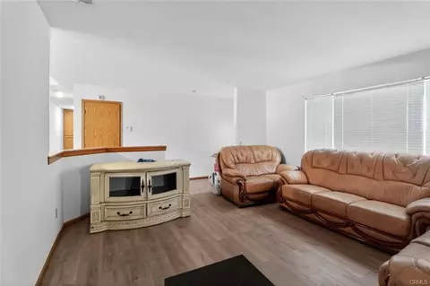 Living - 18539 Symeron Rd, Apple Valley, CA 92307 photo 4 of 4