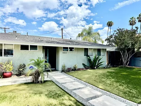 19843 Delano, Woodland Hills, CA 91367
