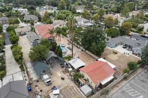 View/Area - 23549 Cherry, Newhall, CA 91321 photo 8 of 10