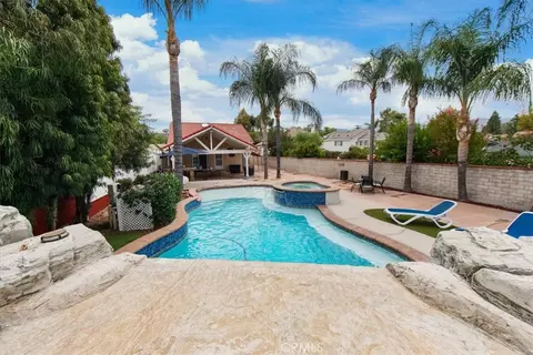 Exterior - 23549 Cherry, Newhall, CA 91321 photo 1 of 15