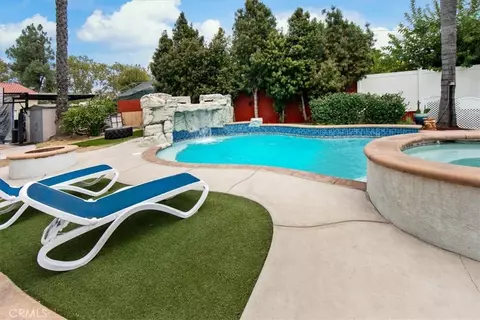 Exterior - 23549 Cherry, Newhall, CA 91321 photo 2 of 15
