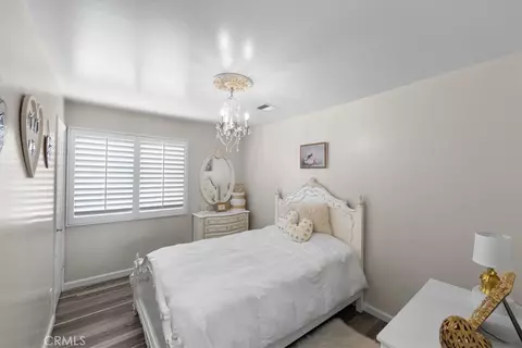 Bedroom - 23549 Cherry, Newhall, CA 91321 photo 7 of 8