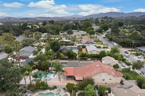 View/Area - 23549 Cherry, Newhall, CA 91321 photo 4 of 10