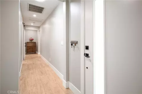 Entry Way - 3149 E Grn, Pasadena, CA 91107 photo 1 of 2