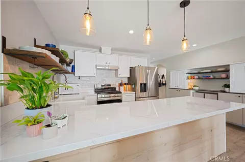 Kitchen - 3149 E Grn, Pasadena, CA 91107 photo 3 of 3