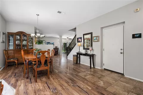 Entry Way - 29944 Shadow Pl, Castaic, CA 91384 photo 2 of 2