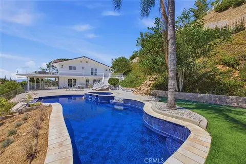 150 Saddlebow Rd, Bell Canyon, CA 91307