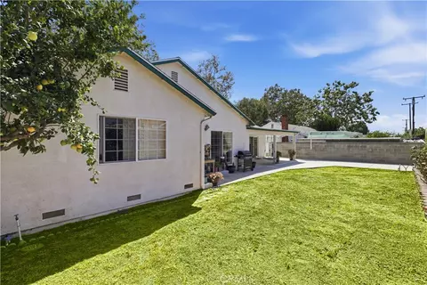 Exterior - 4119 Belinda St, Simi Valley, CA 93063 photo 7 of 11